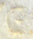 A close-up of an instance of allograph Ε type3 inscribed on object ISic001040
